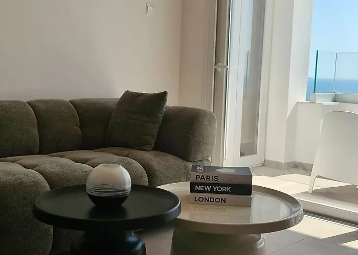 Joyscape Beachfront Apartment *