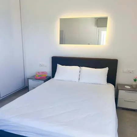 Joyscape Beachfront דירה *