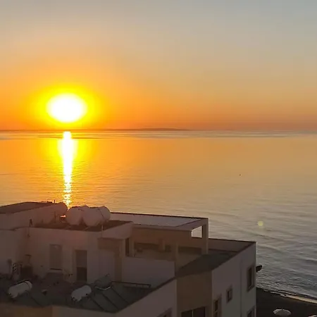 Joyscape Beachfront דירה