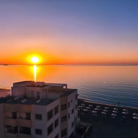 Апартаменты Joyscape Beachfront *