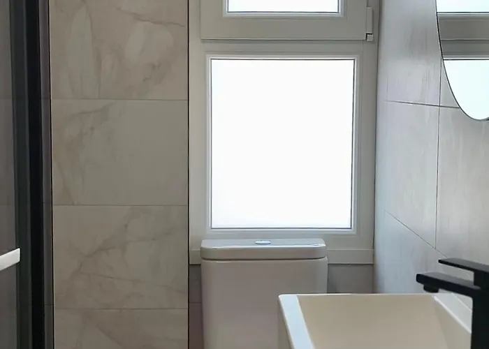 Joyscape Beachfront Апартаменти *