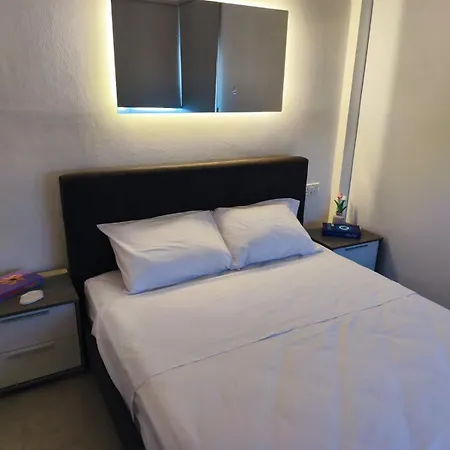 Joyscape Beachfront Апартаменты